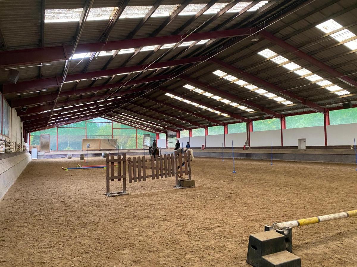 Hotel Equi-Art Reitanlage Schwall Esterno foto